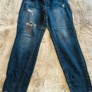 1822 Denim Classic Blue Jeans